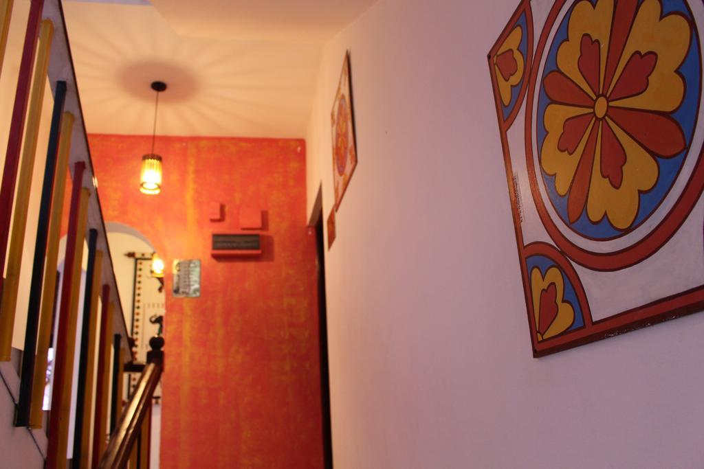 The Kandyan Hotel Bagian luar foto